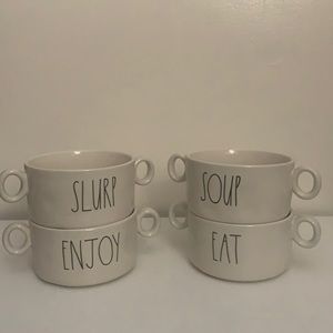 Rae Dunn Artisan Collection By Magenta. Set of bowls. New.